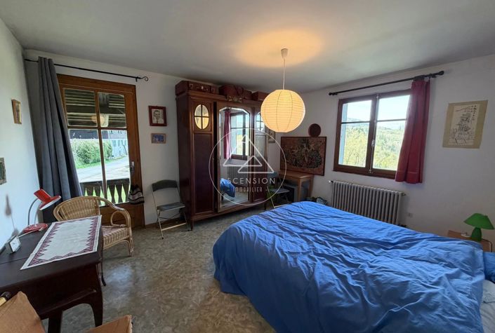 Image No.18-4 Bed House for sale
