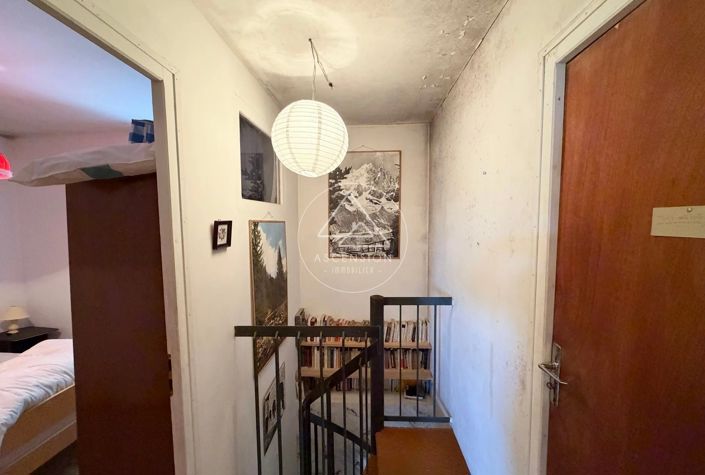 Image No.22-4 Bed House for sale