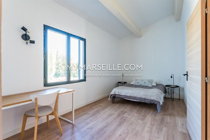 Image No.29-4 Bed House for sale