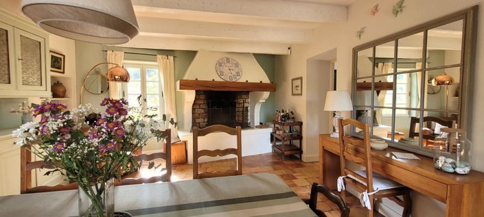 Image No.7-7 Bed House for sale