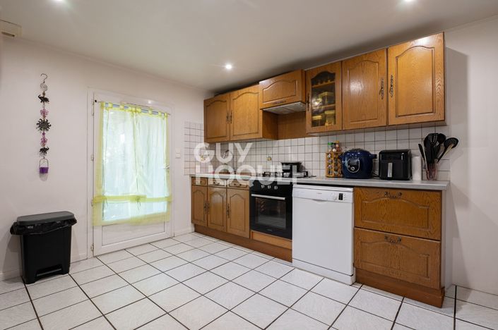 Image No.4-3 Bed House for sale