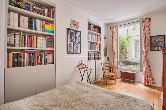 Image No.15-4 Bed Apartment for sale