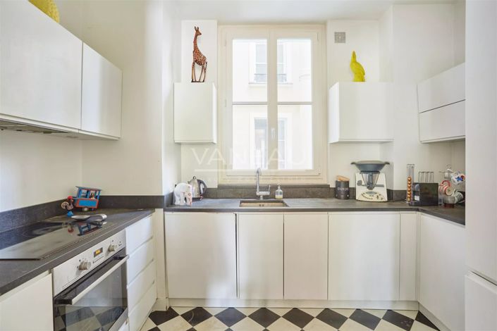 Image No.9-4 Bed Apartment for sale