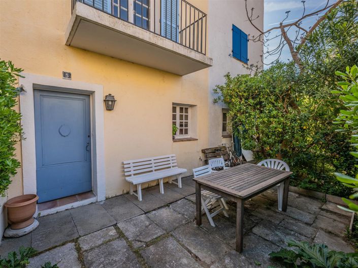 Image No.5-4 Bed House for sale