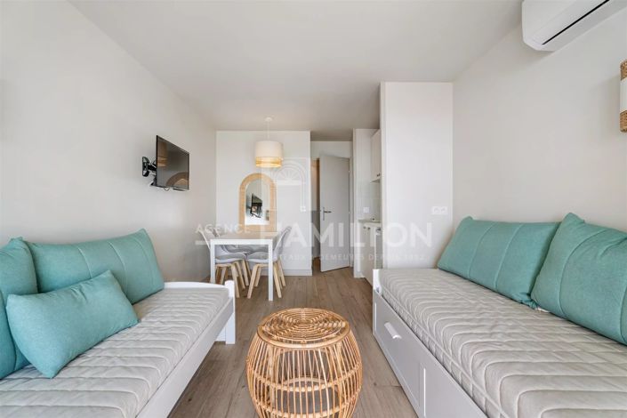 Image No.11-1 Bed Apartment for sale