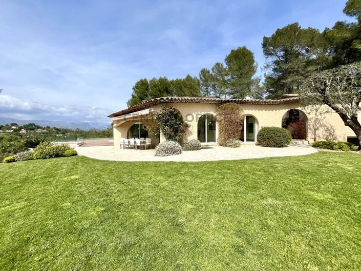 Image No.4-7 Bed House for sale