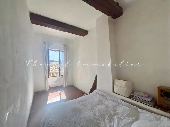 Image No.6-3 Bed House for sale