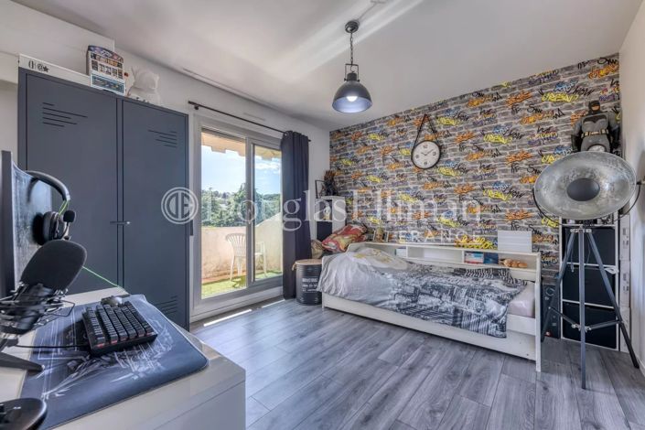 Image No.10-4 Bed House for sale