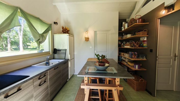 Image No.27-3 Bed House for sale