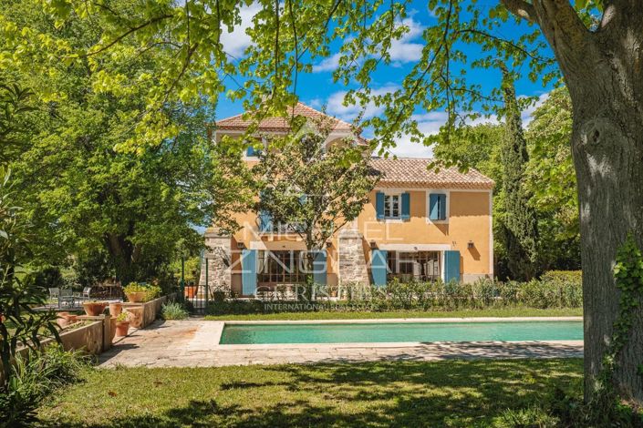 Image No.3-8 Bed House for sale