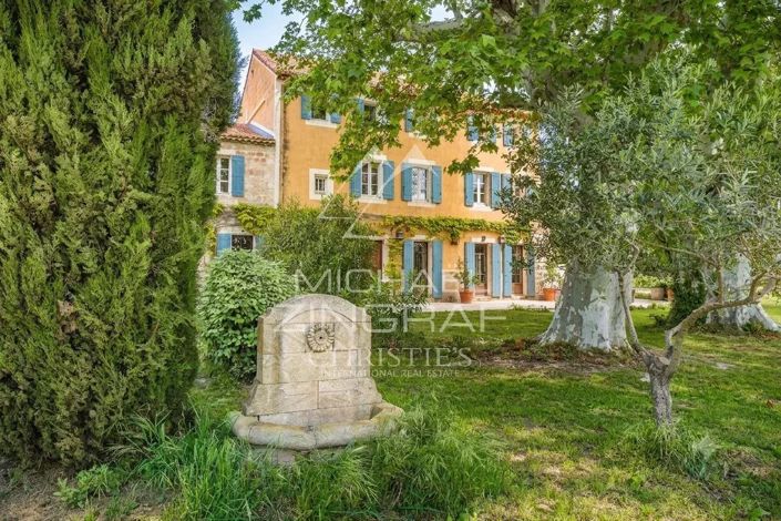 Image No.5-8 Bed House for sale