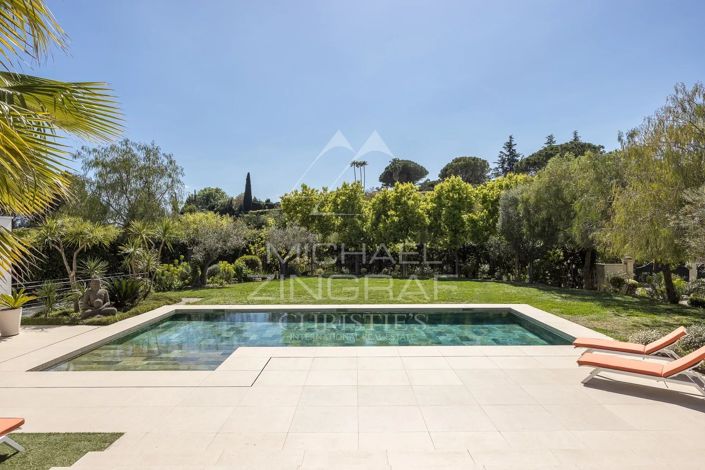 Image No.5-5 Bed House for sale