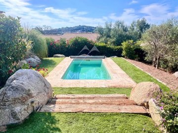 1 - Zonza, House