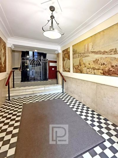 Image No.9-3 Bed Apartment for sale