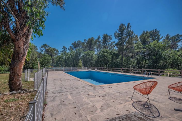 Image No.3-4 Bed House for sale