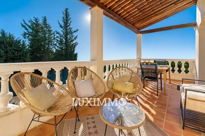 Image No.14-5 Bed House for sale