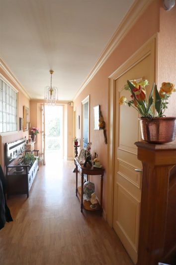 Image No.9-3 Bed House for sale