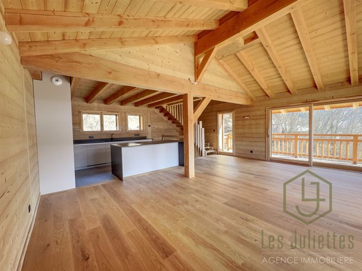 Image No.4-5 Bed House for sale