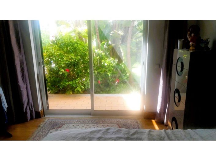 Image No.17-4 Bed House for sale