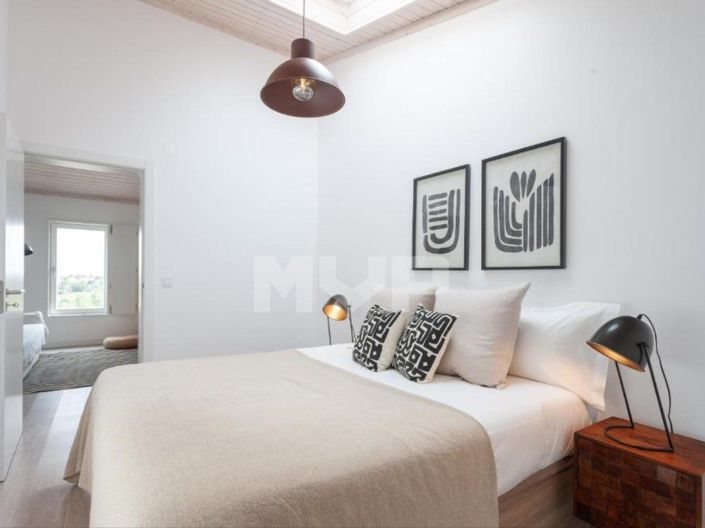 Image No.17-15 Bed House for sale