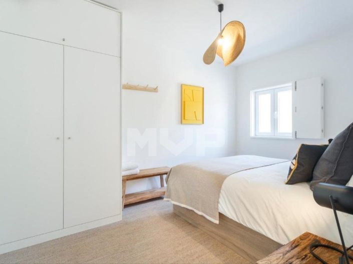 Image No.37-15 Bed House for sale