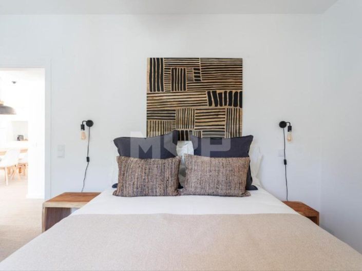 Image No.45-15 Bed House for sale