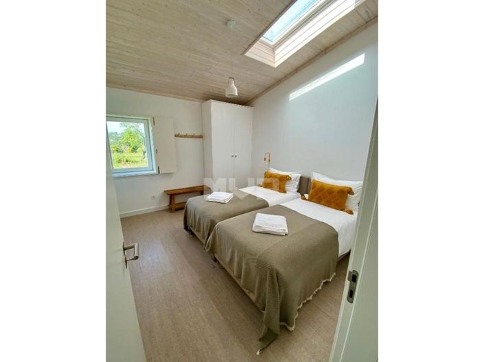 Image No.7-15 Bed House for sale