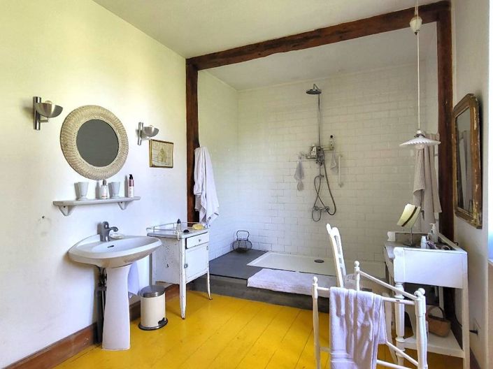Image No.6-Maison de 1 chambre à vendre à Saint-Avit-Sénieur