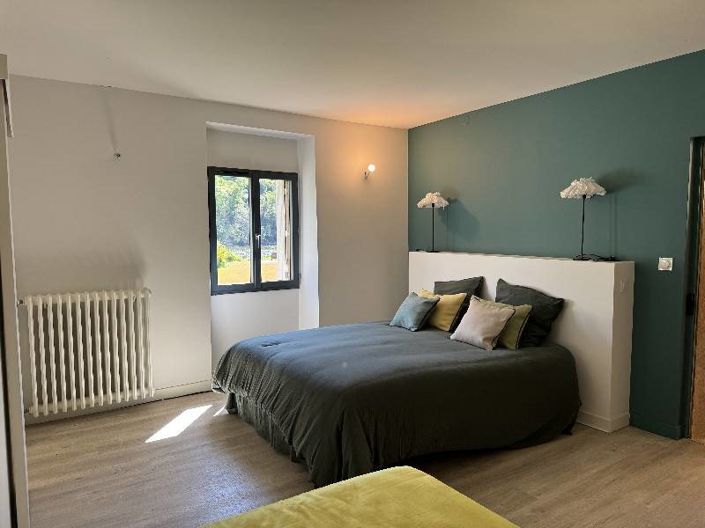 Image No.9-4 Bed House for sale