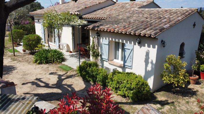 Image No.4-Maison de 4 chambres à vendre à Roquebrune-sur-Argens