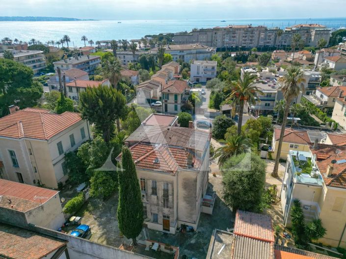 Image No.4-Maison de 12 chambres à vendre à Golfe Juan