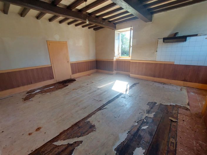 Image No.4-2 Bed Property for sale