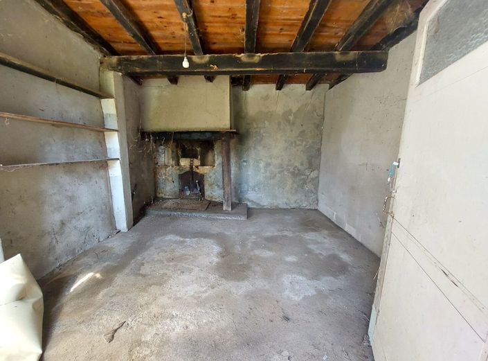 Image No.8-2 Bed Property for sale