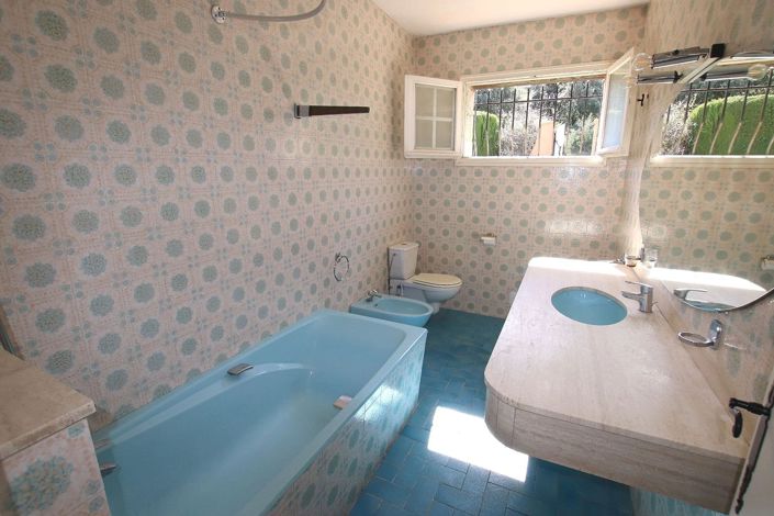 Image No.11-4 Bed House for sale