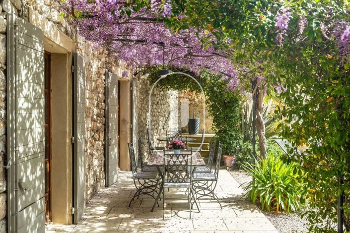 Image No.5-7 Bed House for sale