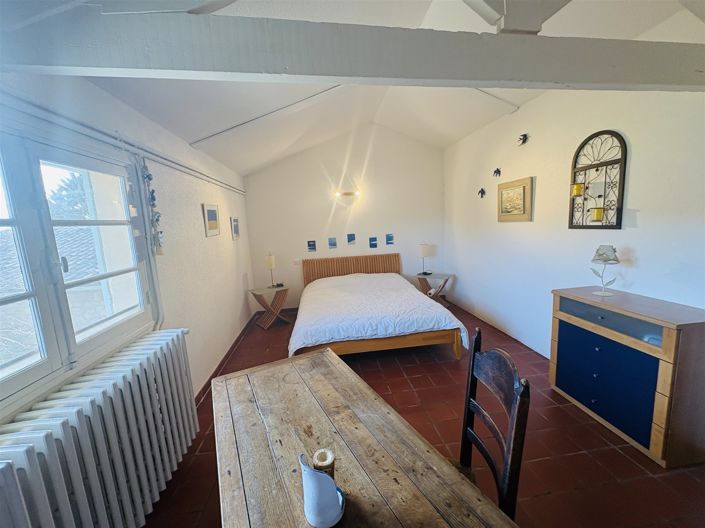 Image No.12-4 Bed House for sale