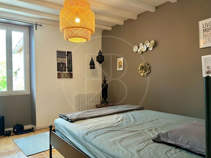 Image No.9-3 Bed House for sale