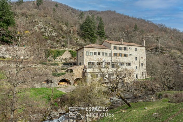 Image No.2-Maison de 18 chambres à vendre à Saint-Étienne-de-Serre