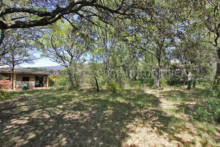 Image No.14-3 Bed House for sale
