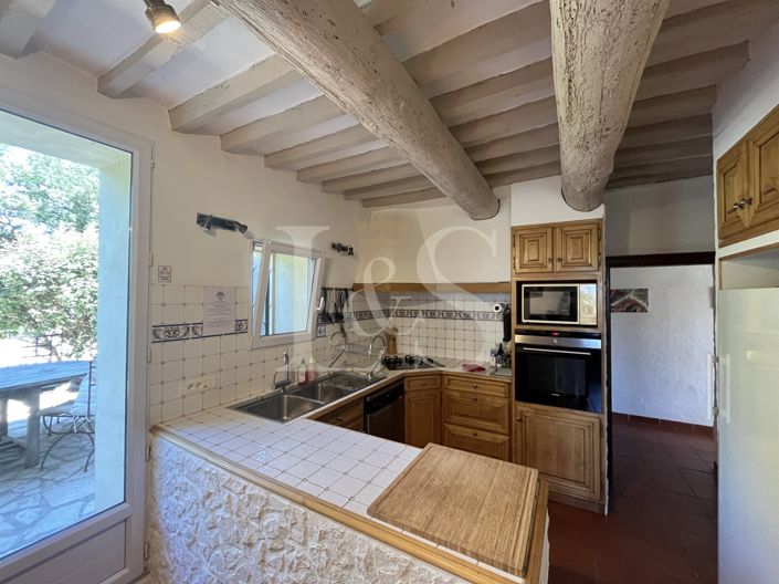 Image No.11-7 Bed House for sale