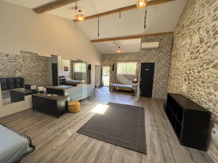 Image No.18-7 Bed House for sale
