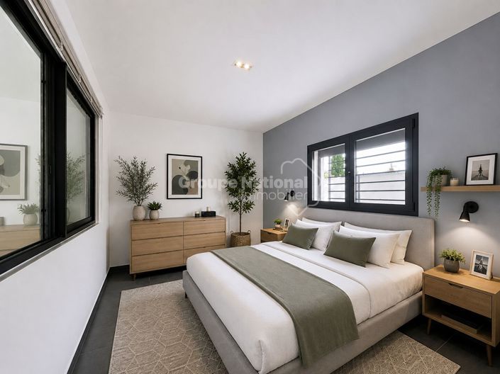 Image No.13-3 Bed House for sale