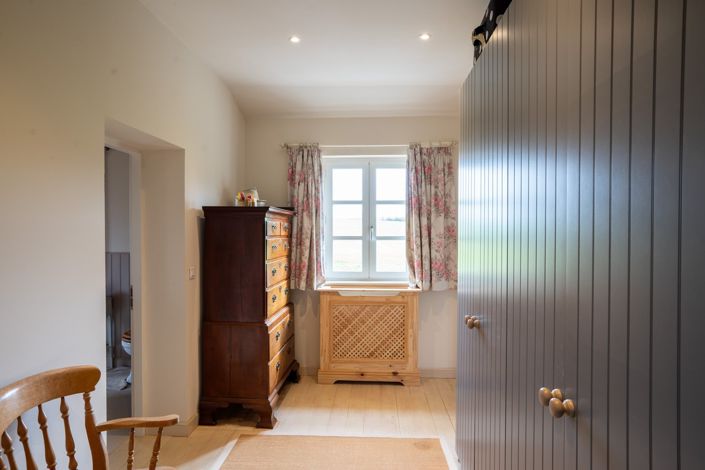Image No.14-5 Bed House for sale