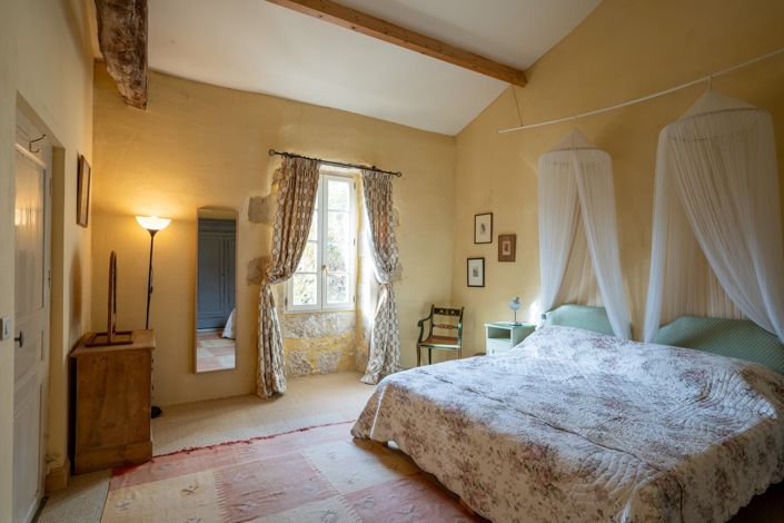Image No.16-5 Bed House for sale