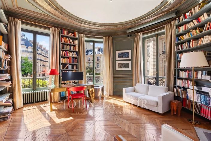 Image No.11-6 Bed Apartment for sale