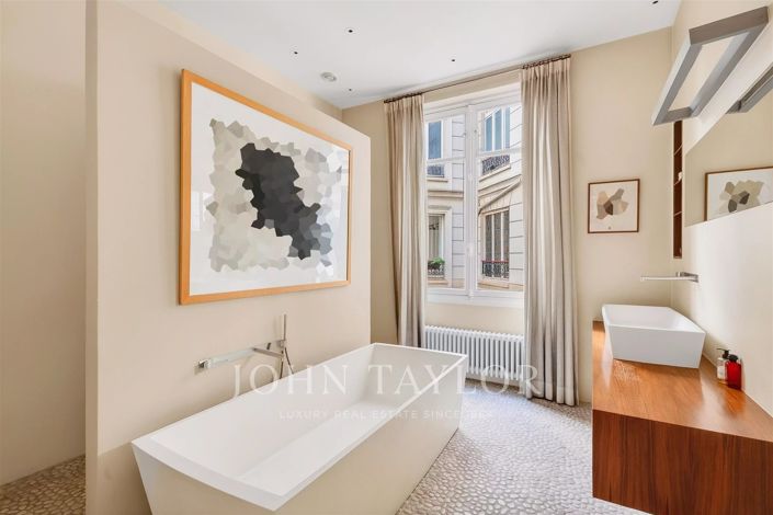 Image No.16-6 Bed Apartment for sale
