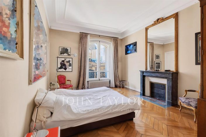 Image No.17-6 Bed Apartment for sale