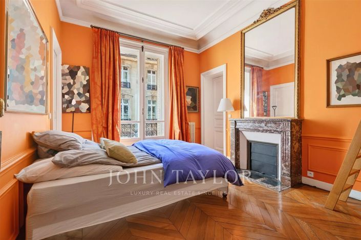 Image No.20-6 Bed Apartment for sale
