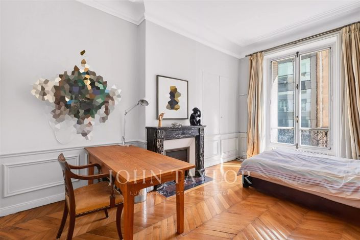 Image No.22-6 Bed Apartment for sale