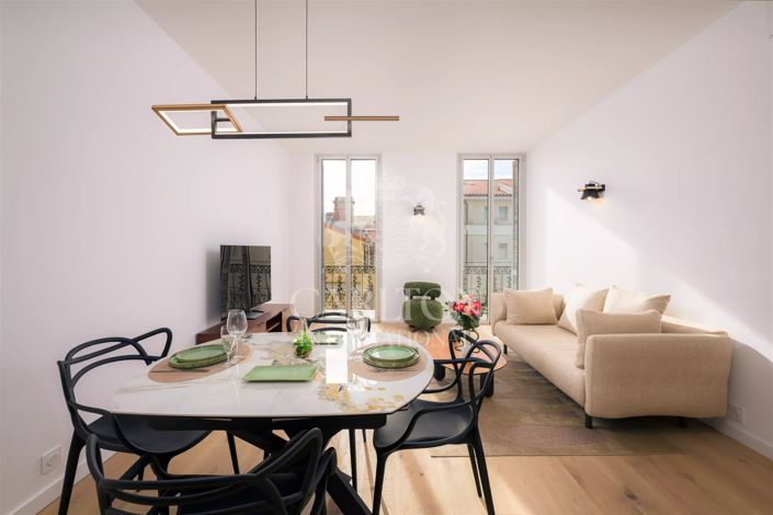 Image No.8-3 Bed Apartment for sale